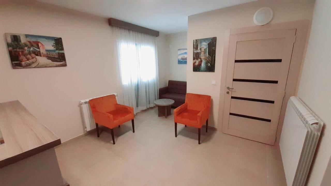 Pilon Apartments Zabljak  Ngoại thất bức ảnh